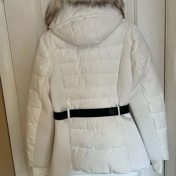 Michael Kors White Puffer Coat with Fur Trim - Picture 4 of 7